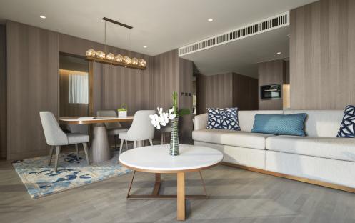 Jumeirah Beach Hotel-Three Bedroom Suite Living Room_10466